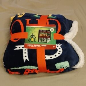 Elf Movie Sherpa Backed Throw Blanket - Multicolor